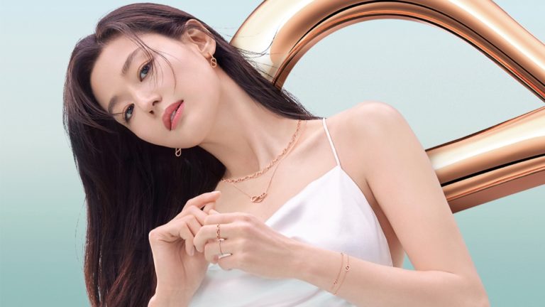 Beauty queen Jun Ji-hyun: Stonehenge Jewelry Summer Cut 2021